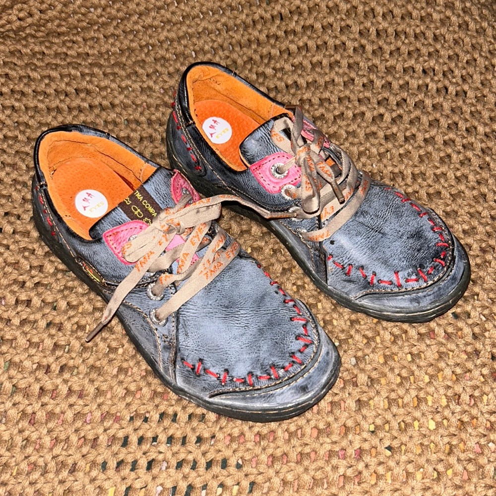 TMA Eyes Sneakers